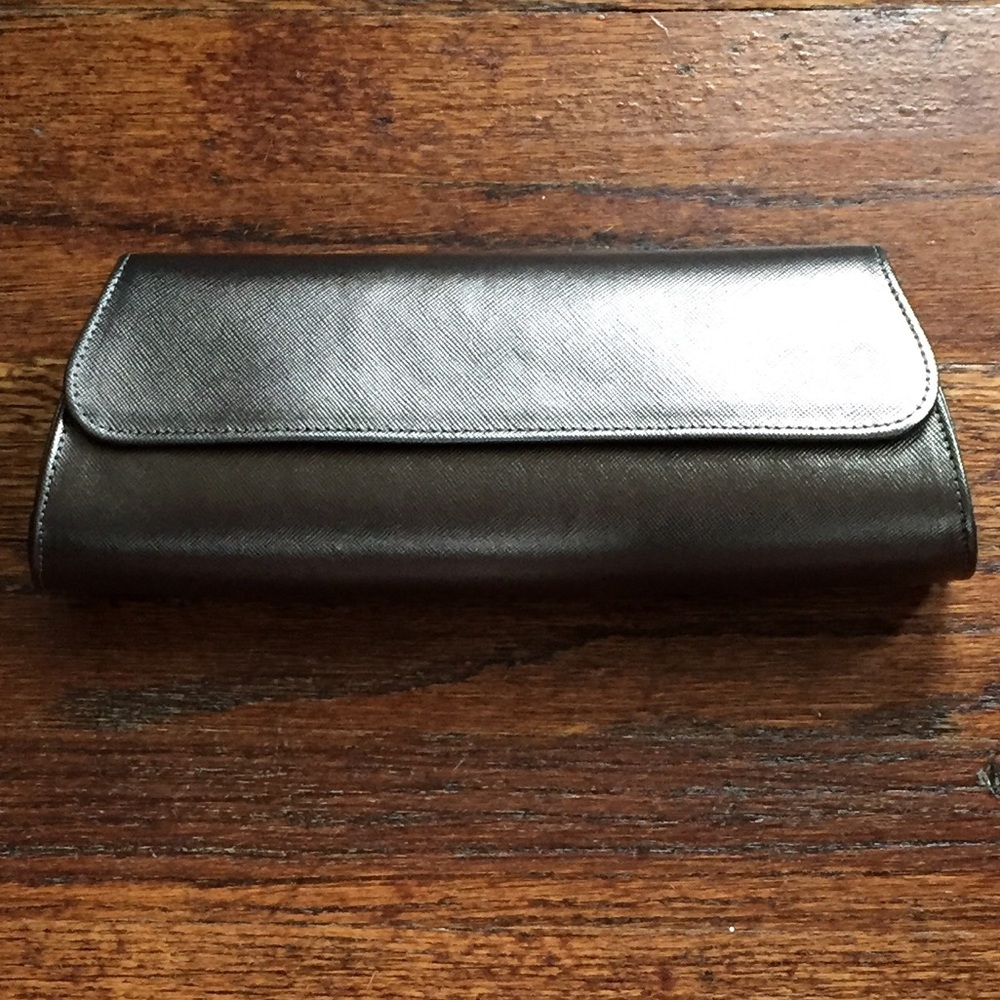 Jalda Leather clutch